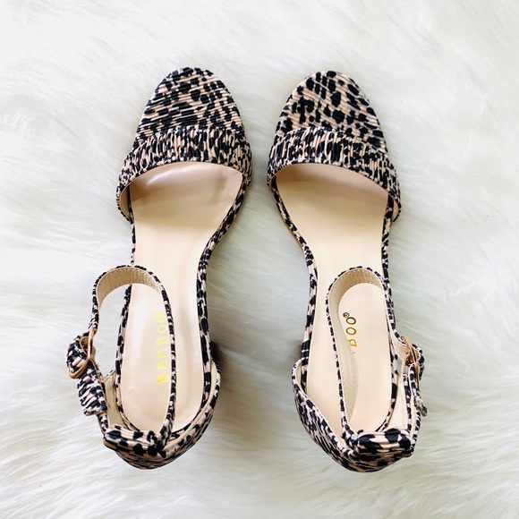 Leopard Heel Size 10 - Picture 2 of 6